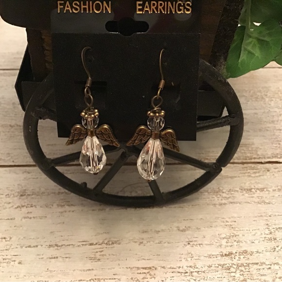 Angel Earrings - Picture 5 of 5